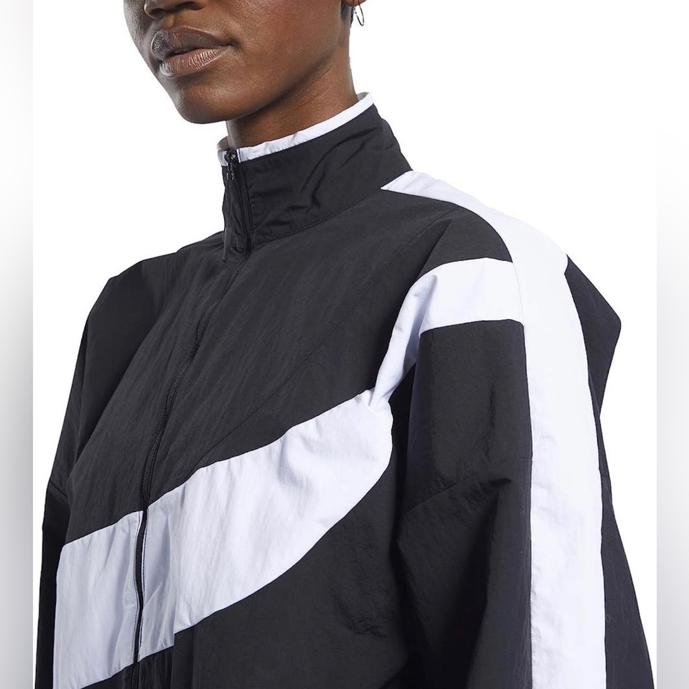 Reebok Woman’s Black Speed wick Training  Woven Jacket Elastic Waist M - Picture 3 of 10